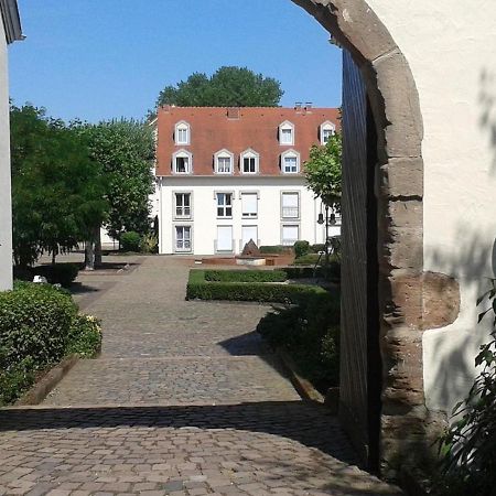 Amf Ferienwohnungen Historischer Soutyhof Saarlouis Zewnętrze zdjęcie